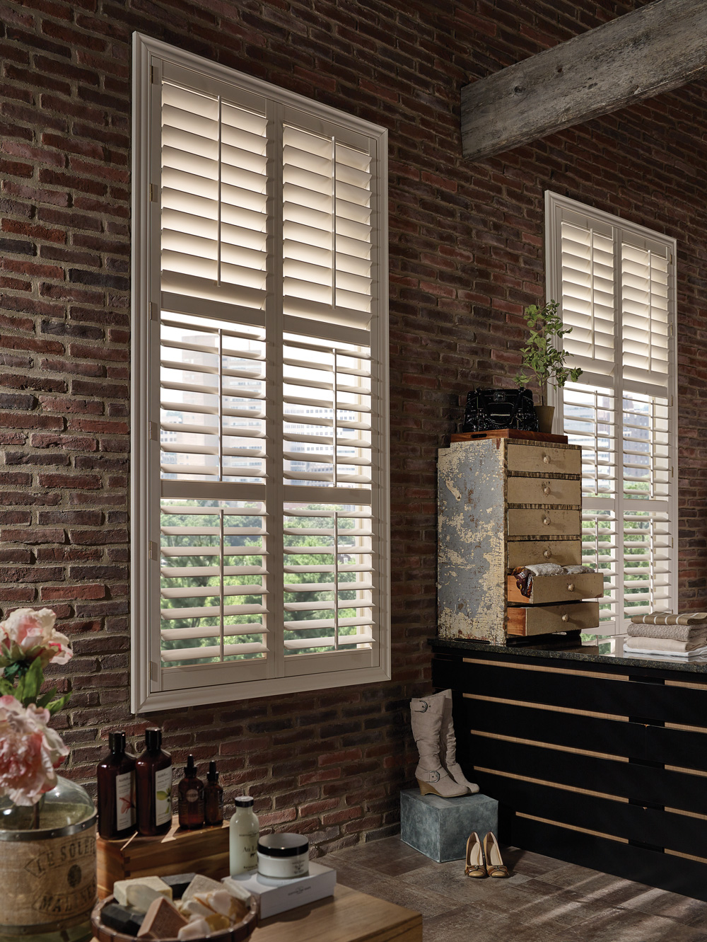 Plantation Shutters (9).jpg